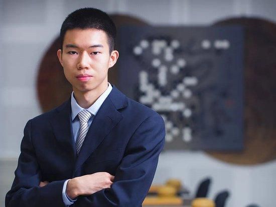 梅花十三胸襟距离观察