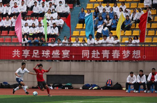 av射进来
