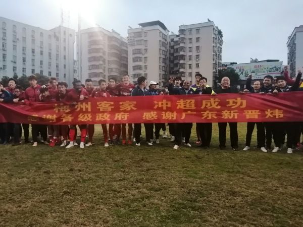 亚洲精品一二三四区